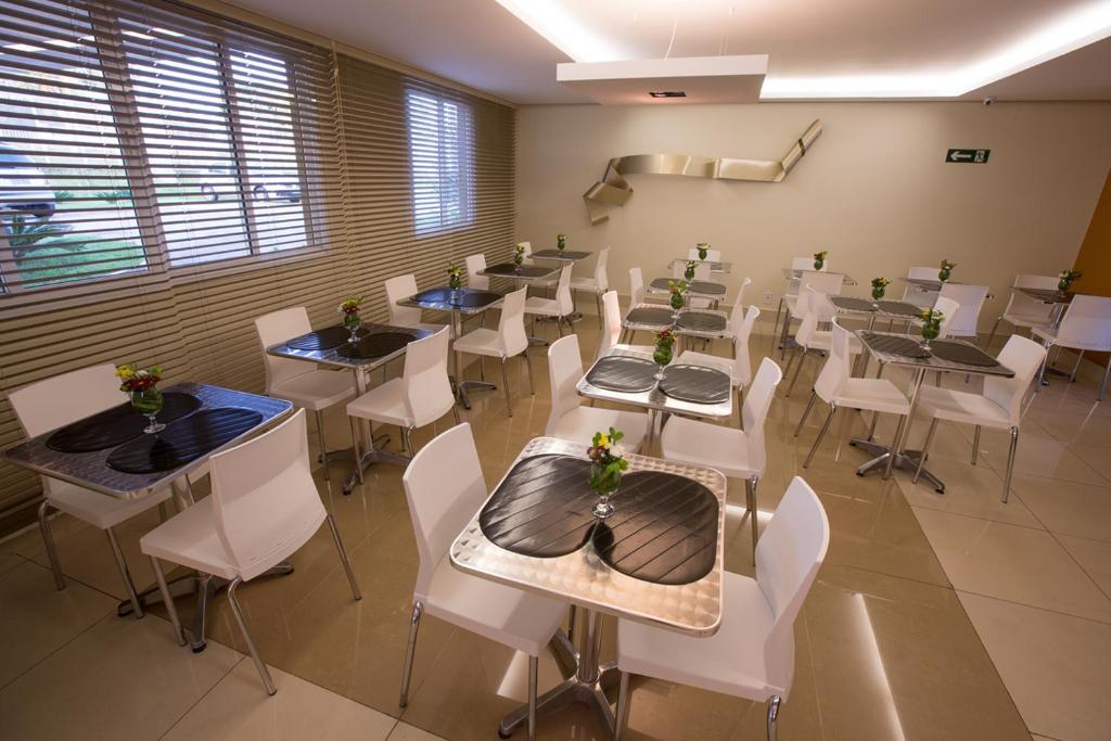 Hotel The Sun Brasilia Exterior photo